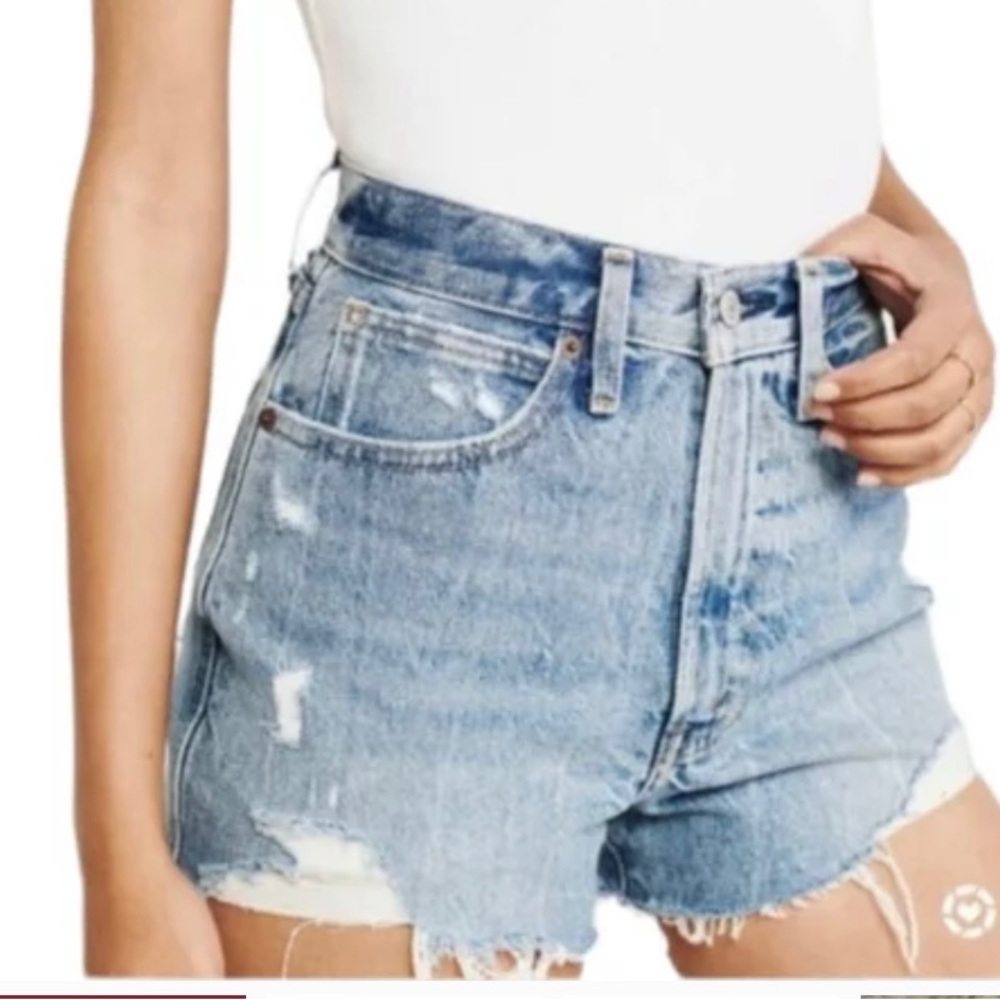 ABERCROMBIE & FITCH Natural Rise Denim Cut Off shorts size 2